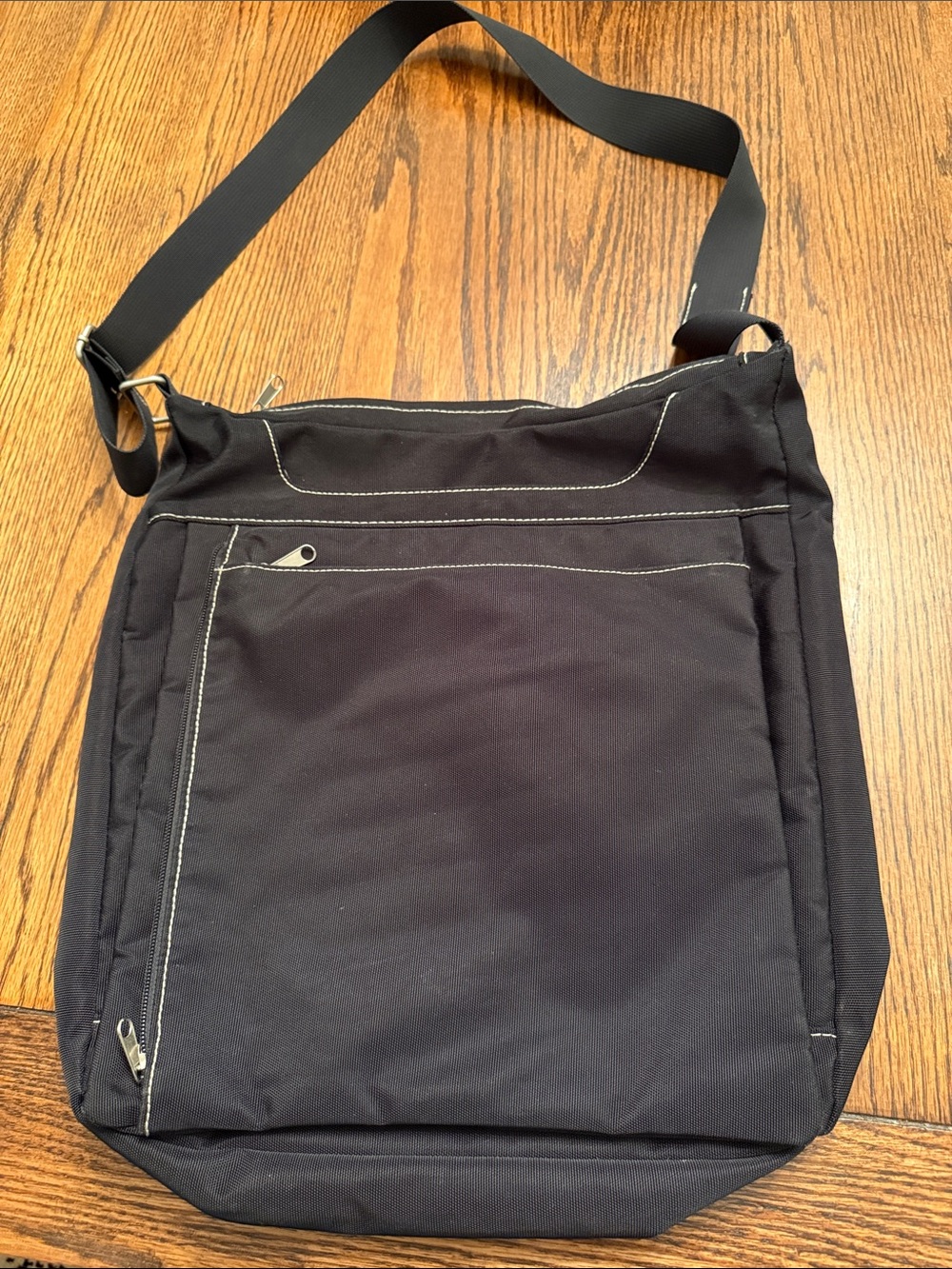 Buxton Black Messenger Bag Crossbody Laptop Travel Organizer Shoulder Bag